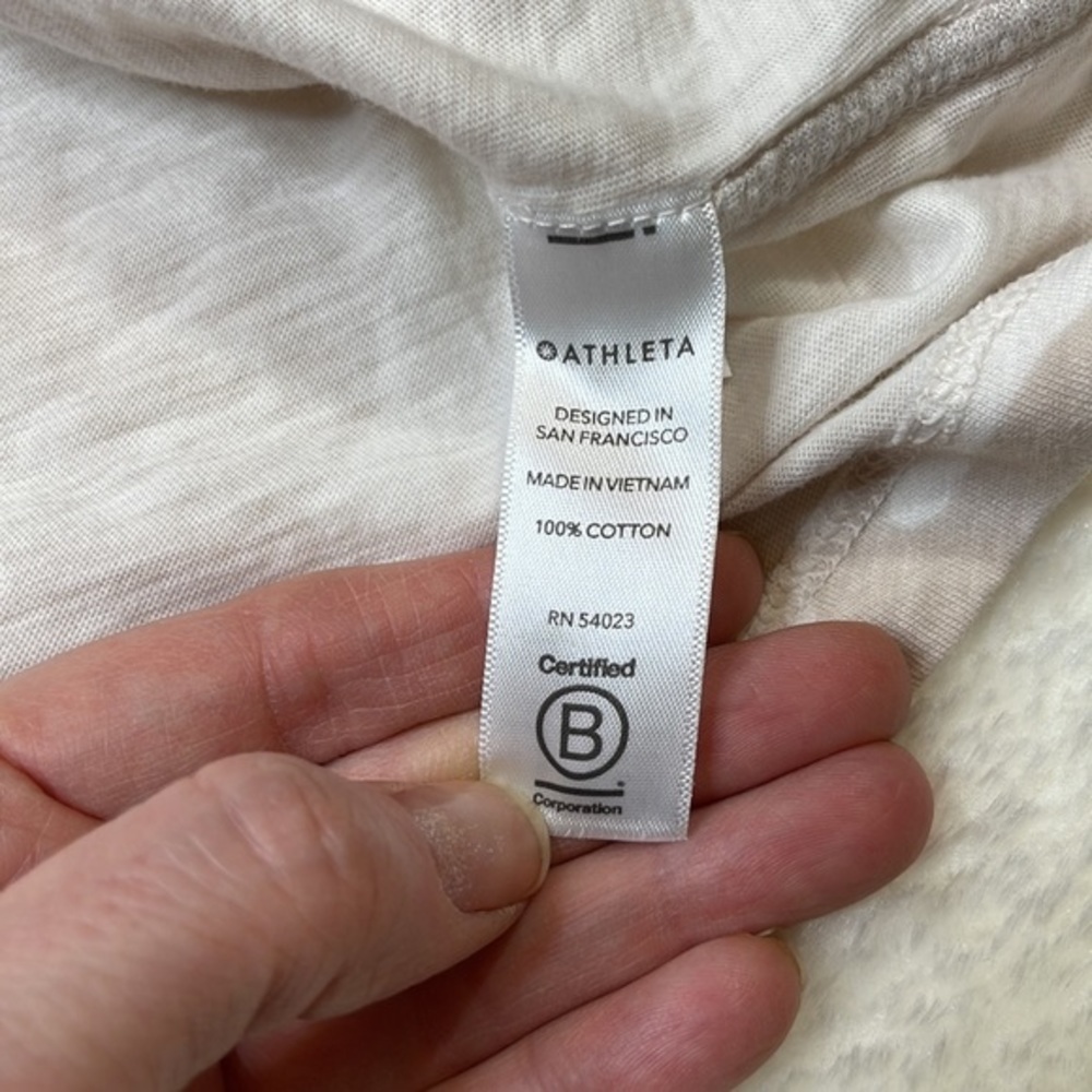 Athleta Organic Daily Crew T-shirt Sea Salt Camo Size M - Picture 4 of 7